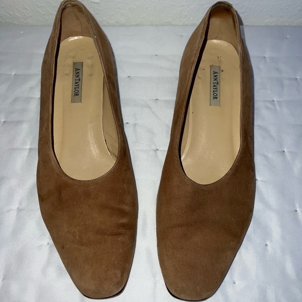 Ann Taylor Brown Suede Heels Classic Design